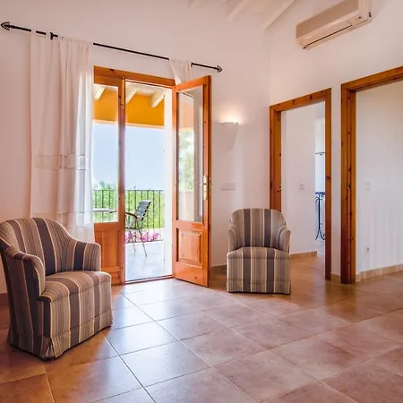 Parra Villa *
